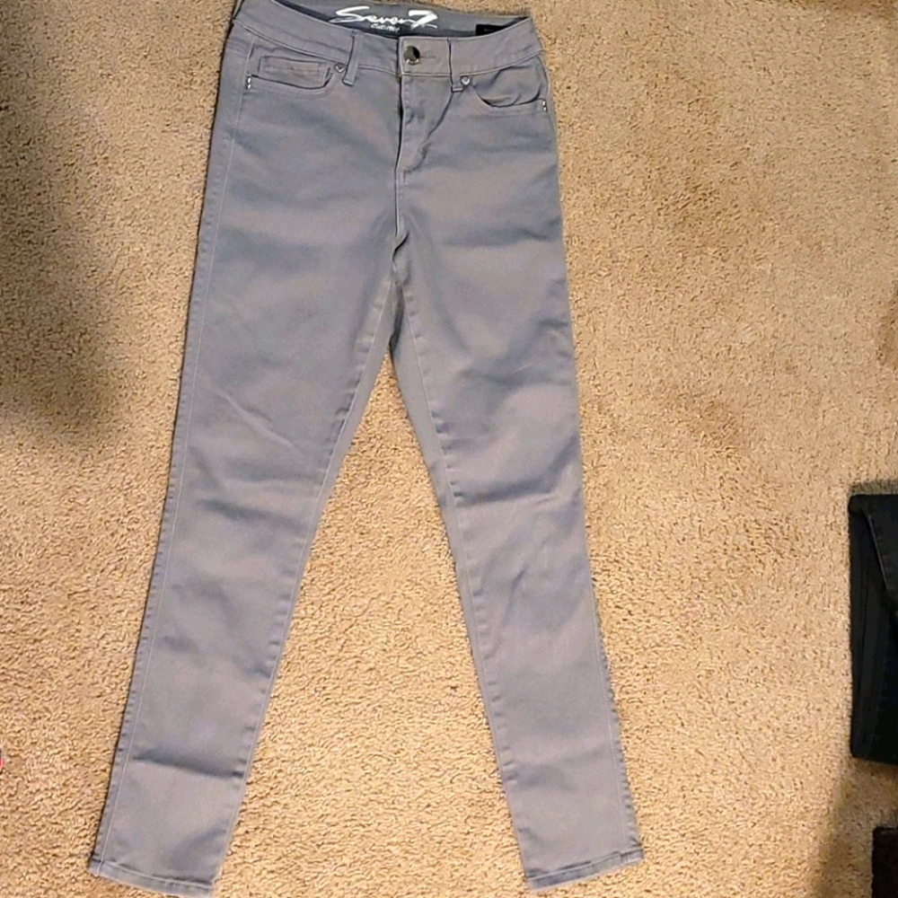 Seven Jeans light gray sz 4 Regular high rise